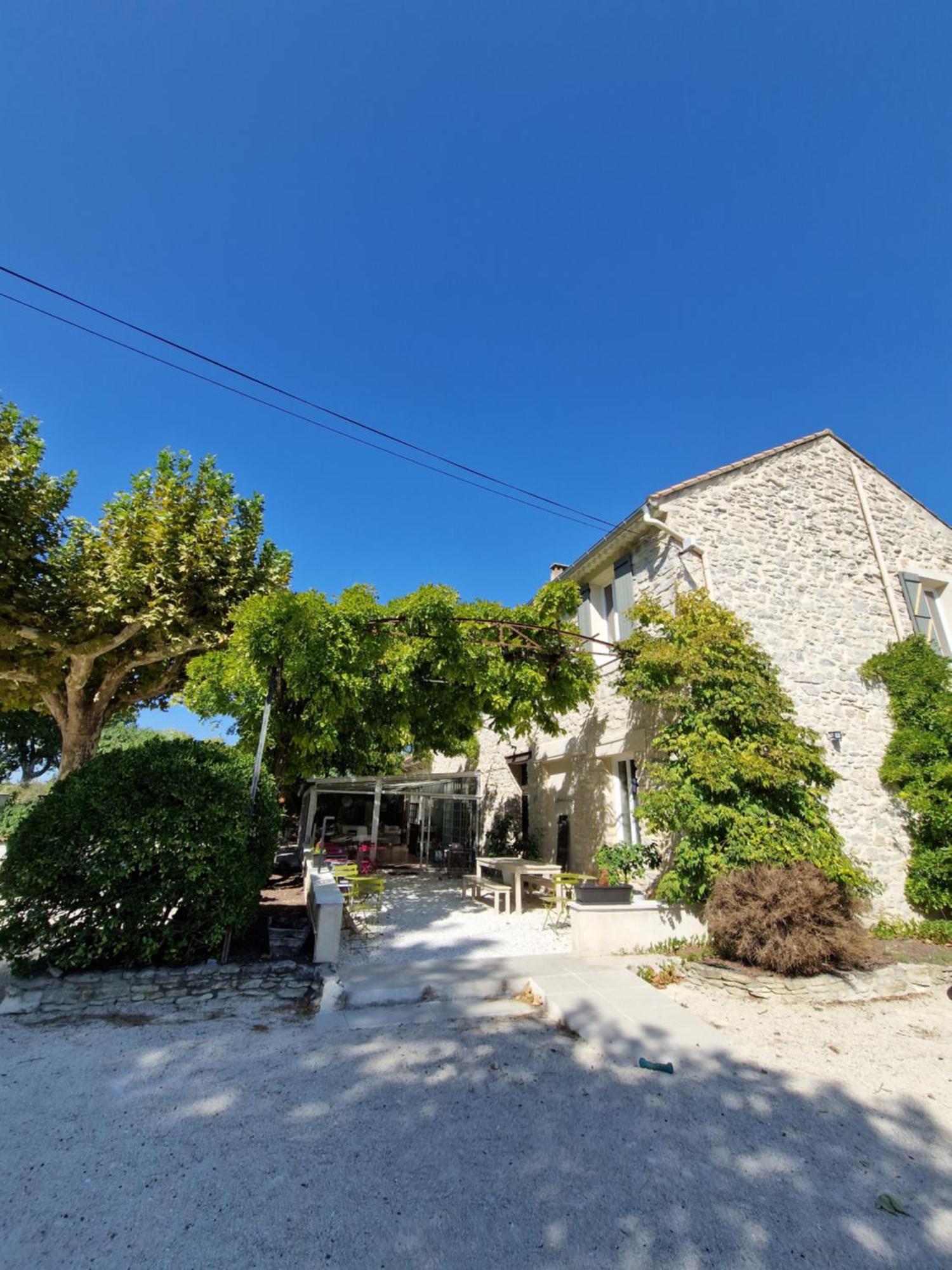 Bed and Breakfast La Bastide Des Arts Saumane-de-Vaucluse Екстер'єр фото